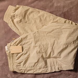 Wilo Parachute Pants Cream sz Lg